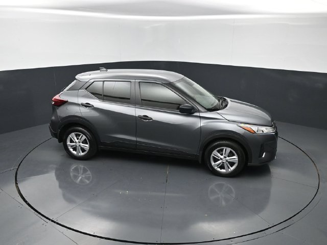 Certified 2025 Nissan Kicks Play S FWD image 26