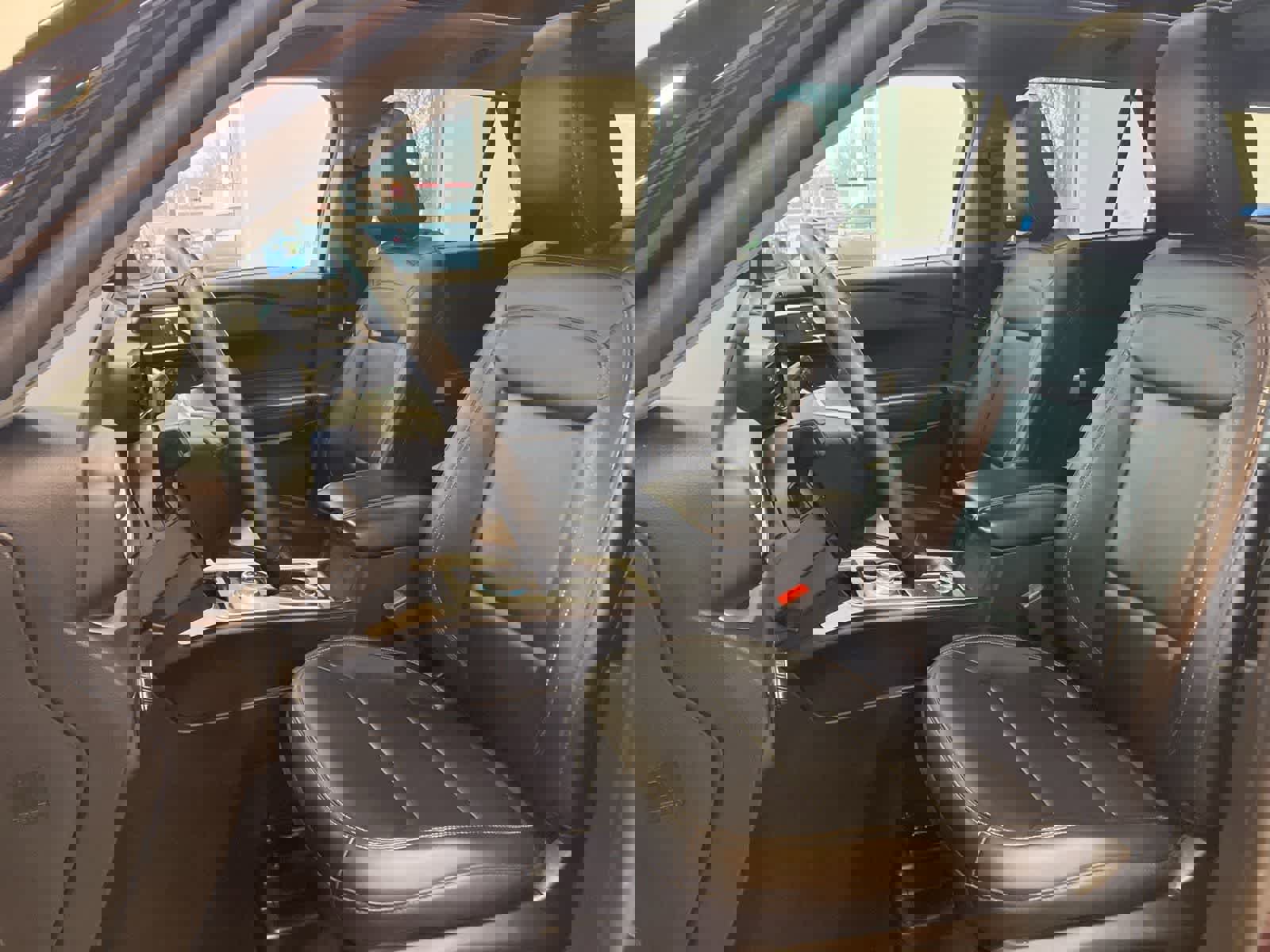 Used 2023 Ford Explorer XLT w/ Equipment Group 202A image 13