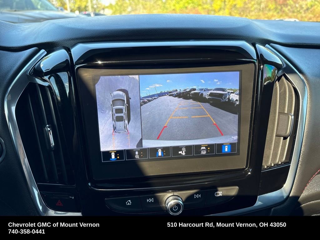Used 2023 Chevrolet Traverse RS image 23