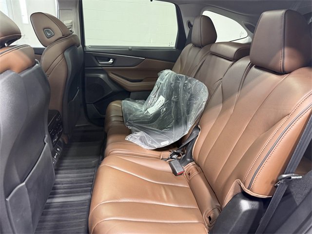 Certified 2022 Acura MDX SH-AWD w/ Advance Package image 11