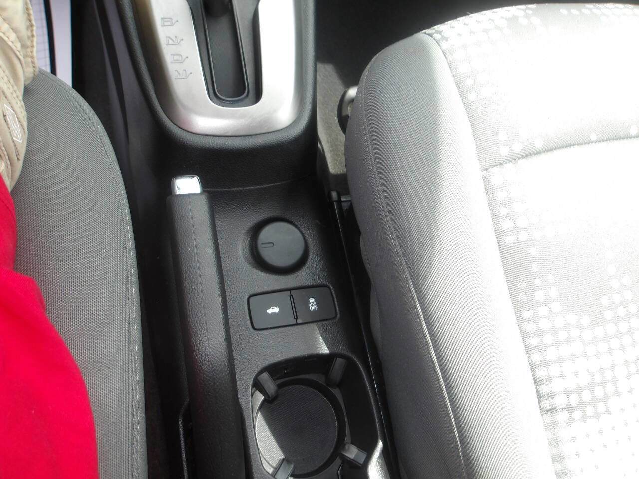 Used 2016 Chevrolet Sonic LS image 16