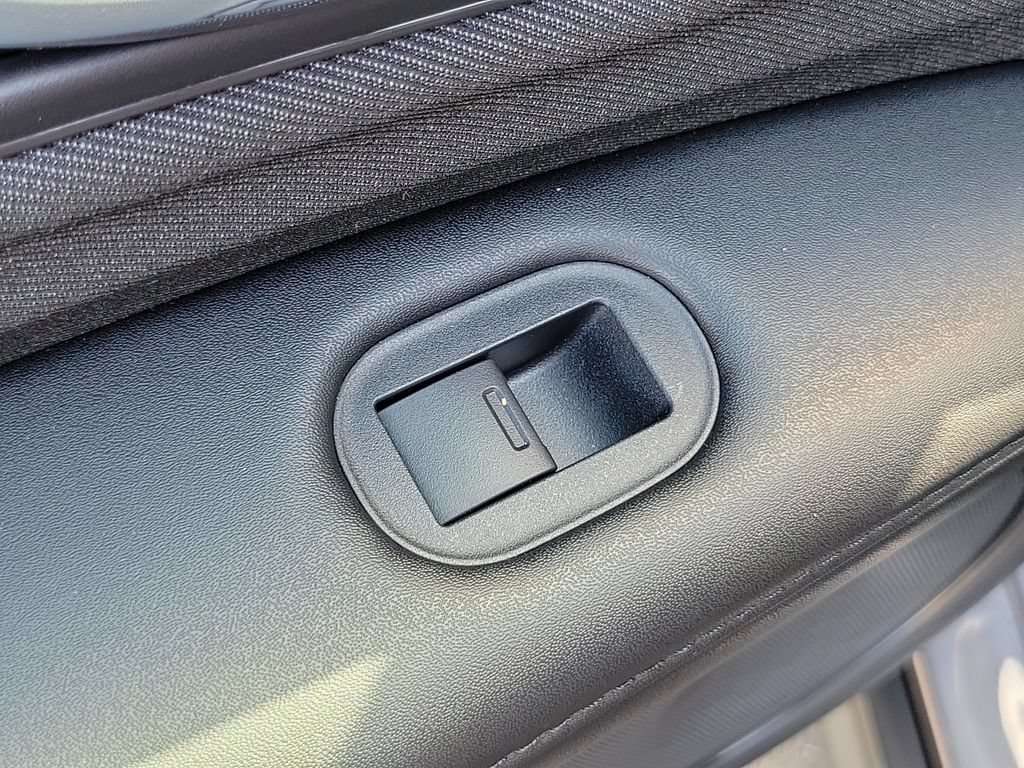 Certified 2022 Honda HR-V LX image 15
