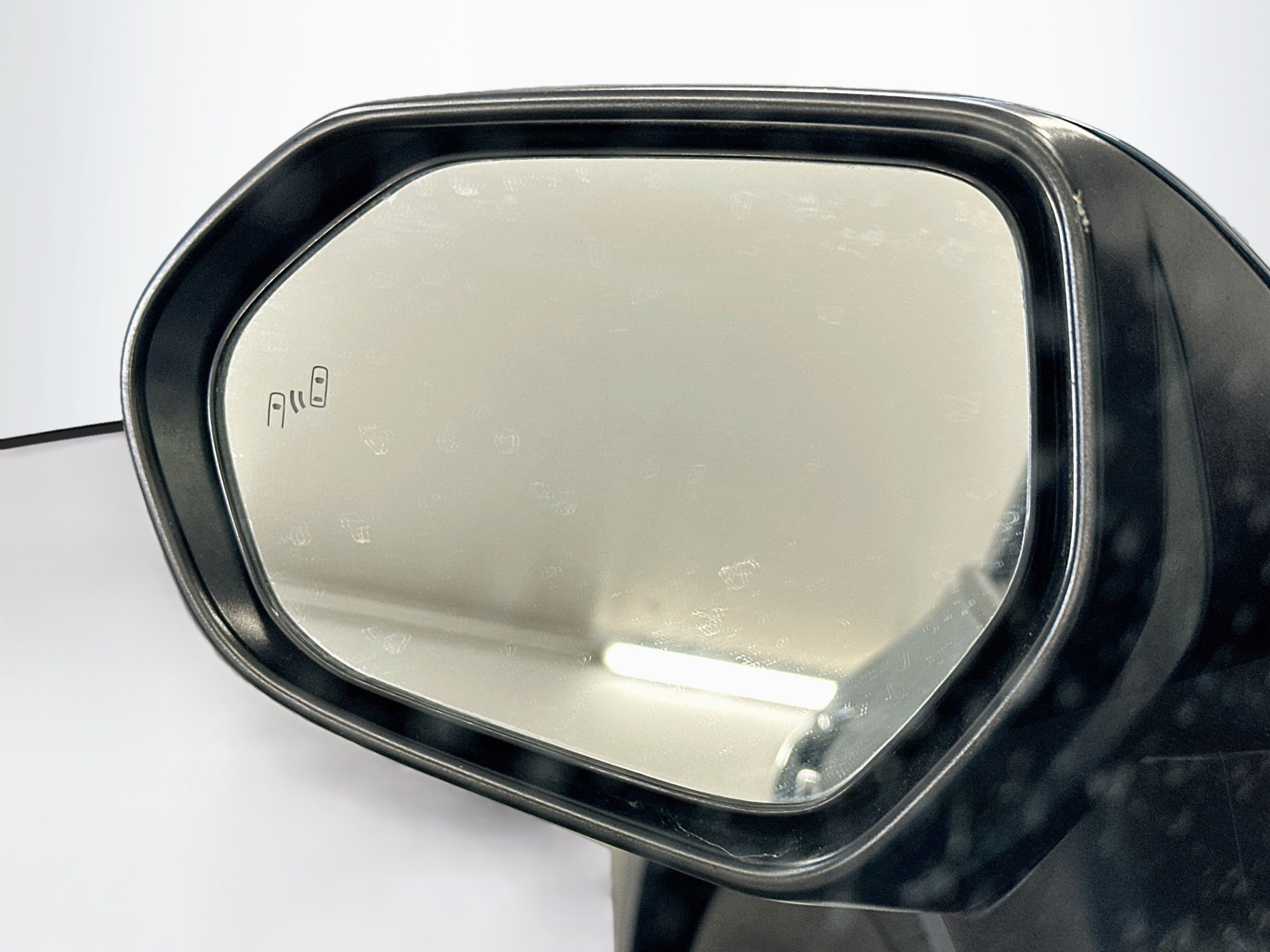 Used 2025 Toyota Camry LE FWD image 16