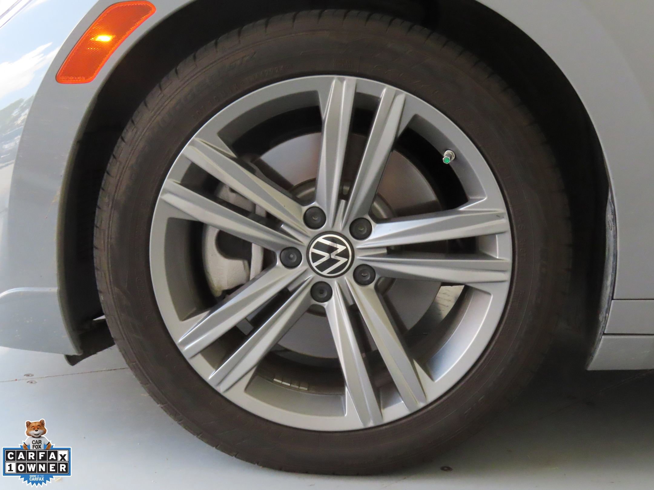Used 2023 Volkswagen Arteon SE w/ Arteon MDO Package FWD image 28