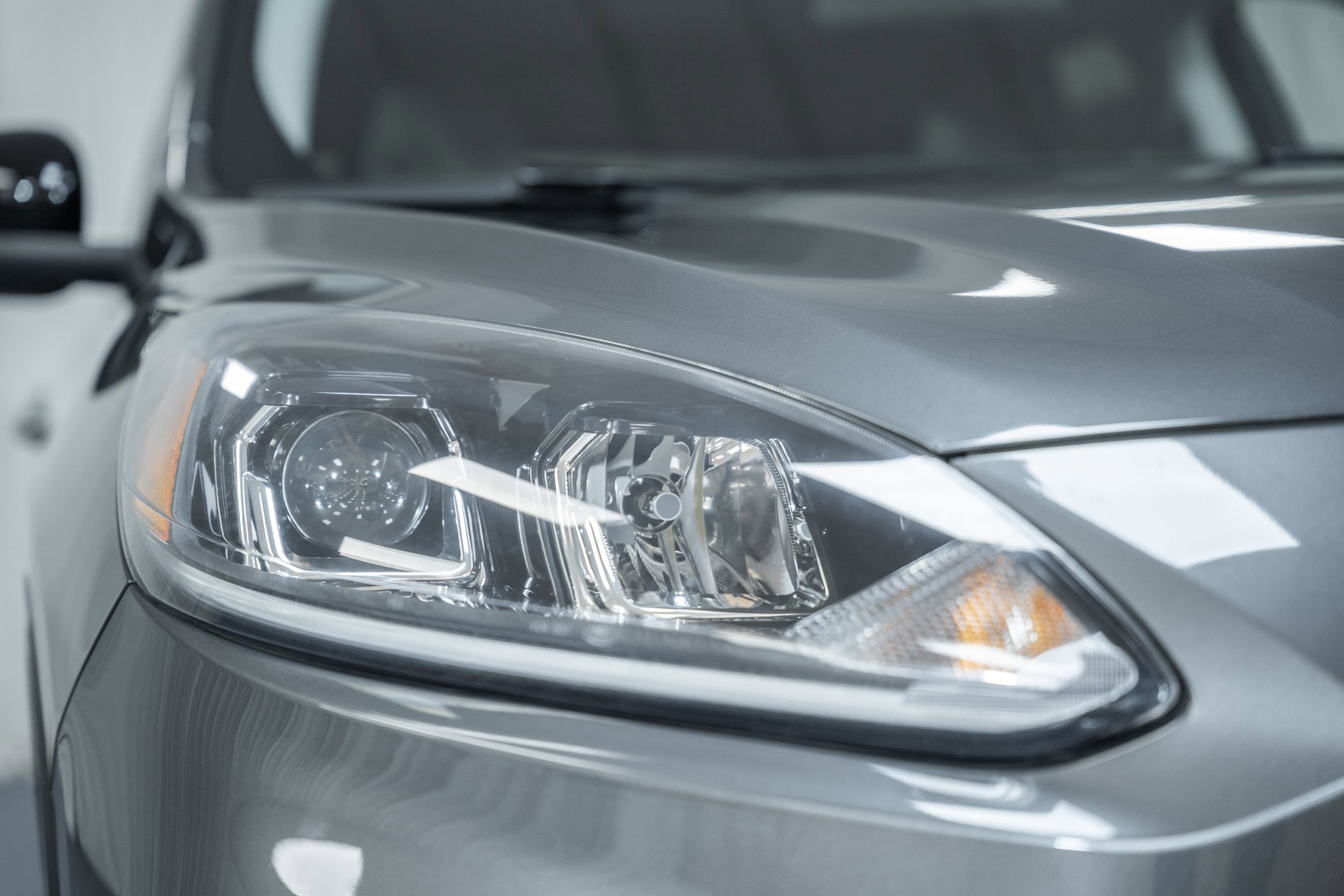 Certified 2021 Ford Escape SE w/ SE Sport Appearance Package image 9