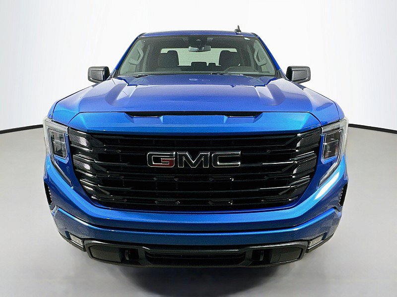 Used 2024 GMC Sierra 1500 Elevation AWD/4WD image 2
