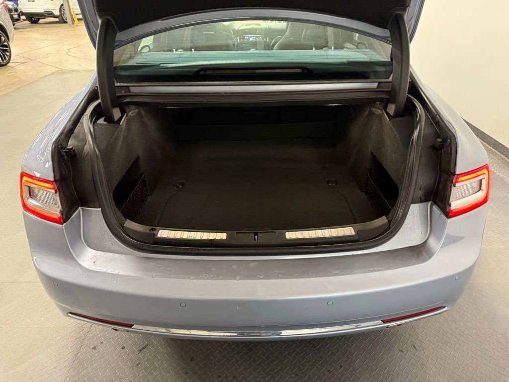 Used 2019 Lincoln Continental Black Label image 22