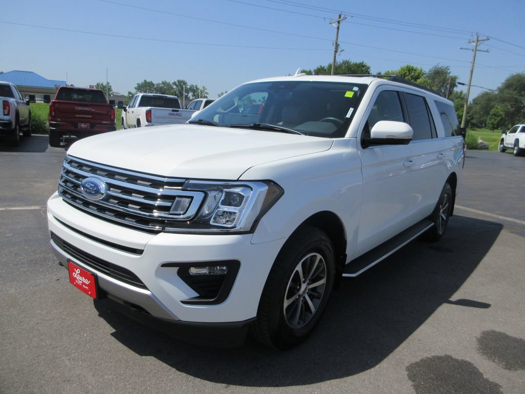 Used 2020 Ford Expedition Max XLT w/ Equipment Group 202A AWD/4WD image 11