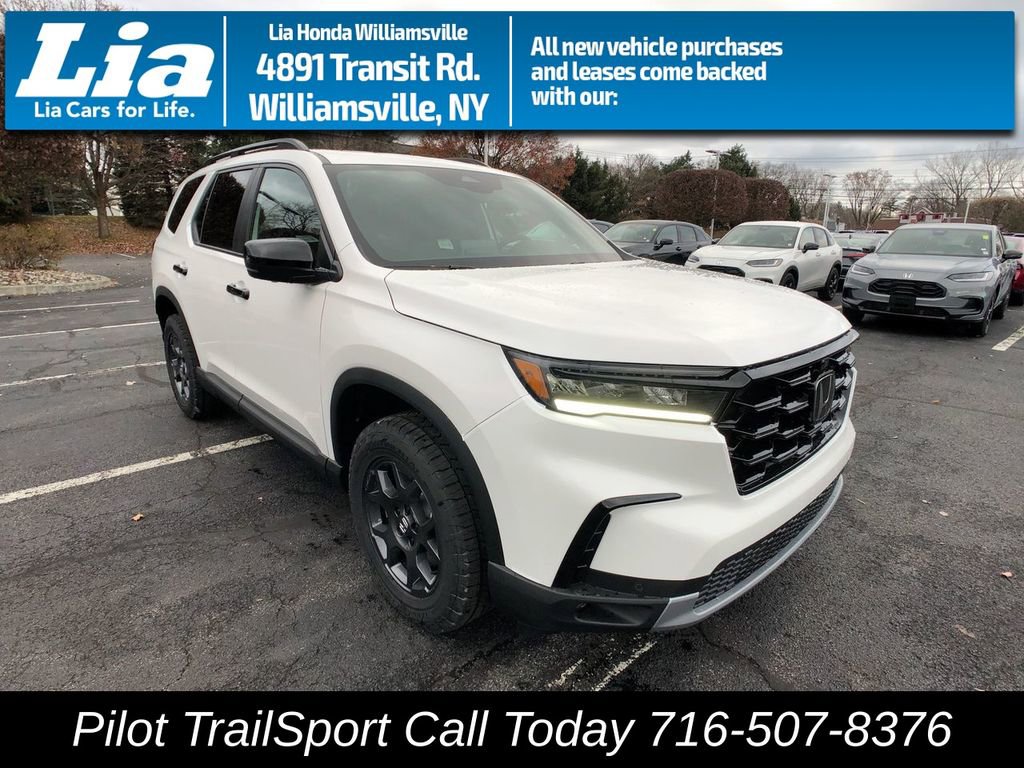 New 2025 Honda Pilot TrailSport