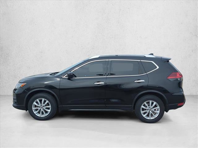 Used 2018 Nissan Rogue SV image 4