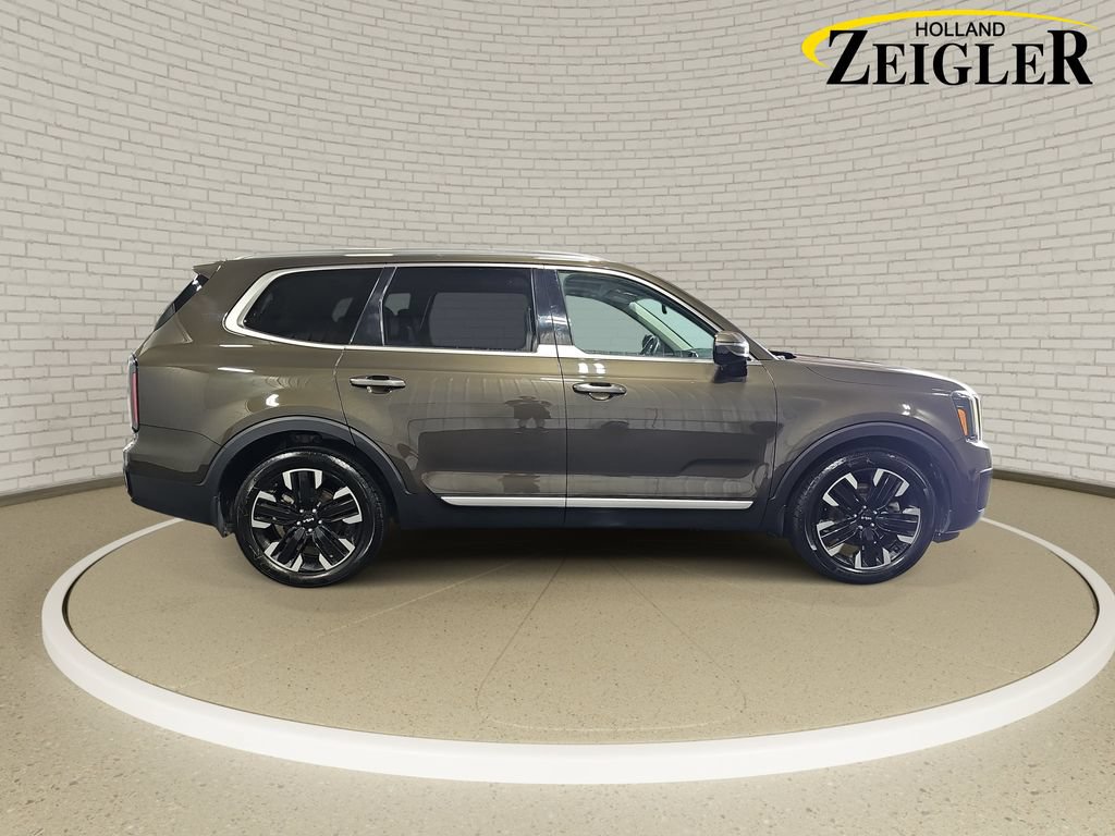 Used 2023 Kia Telluride SX AWD/4WD image 4