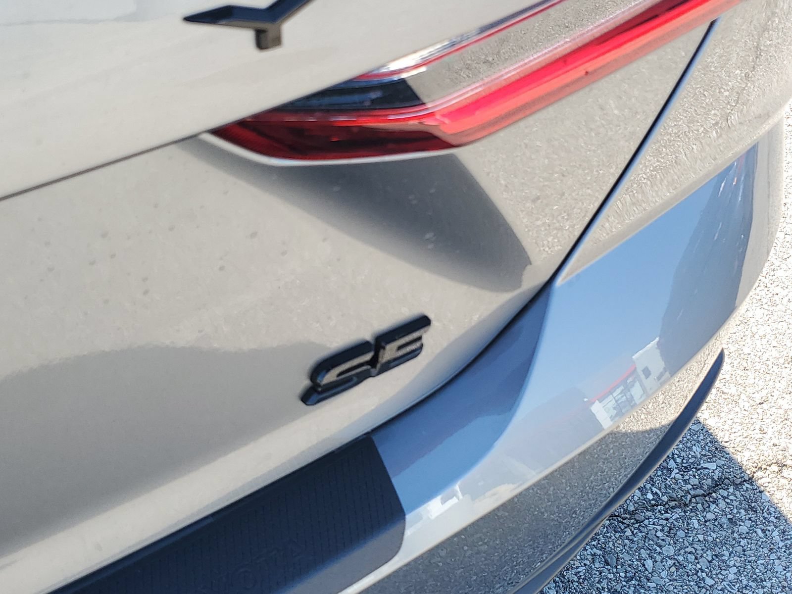 New 2026 Toyota Camry SE FWD image 8