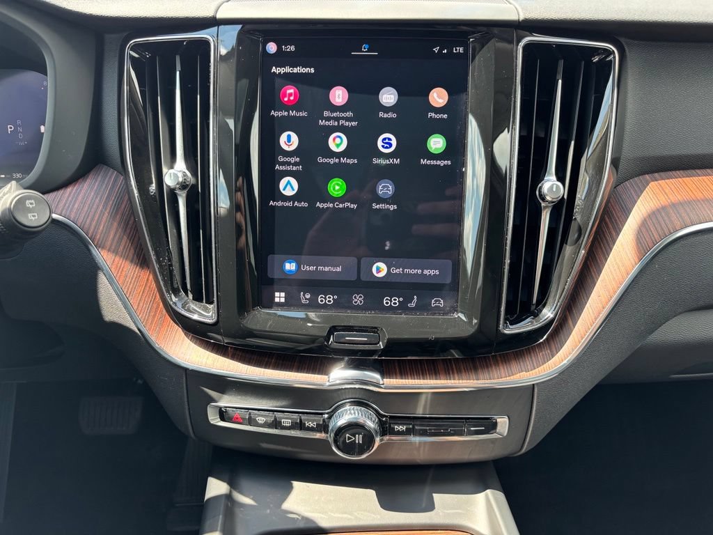 Certified 2024 Volvo XC60 B5 Plus w/ Protection Package Premier AWD/4WD image 10