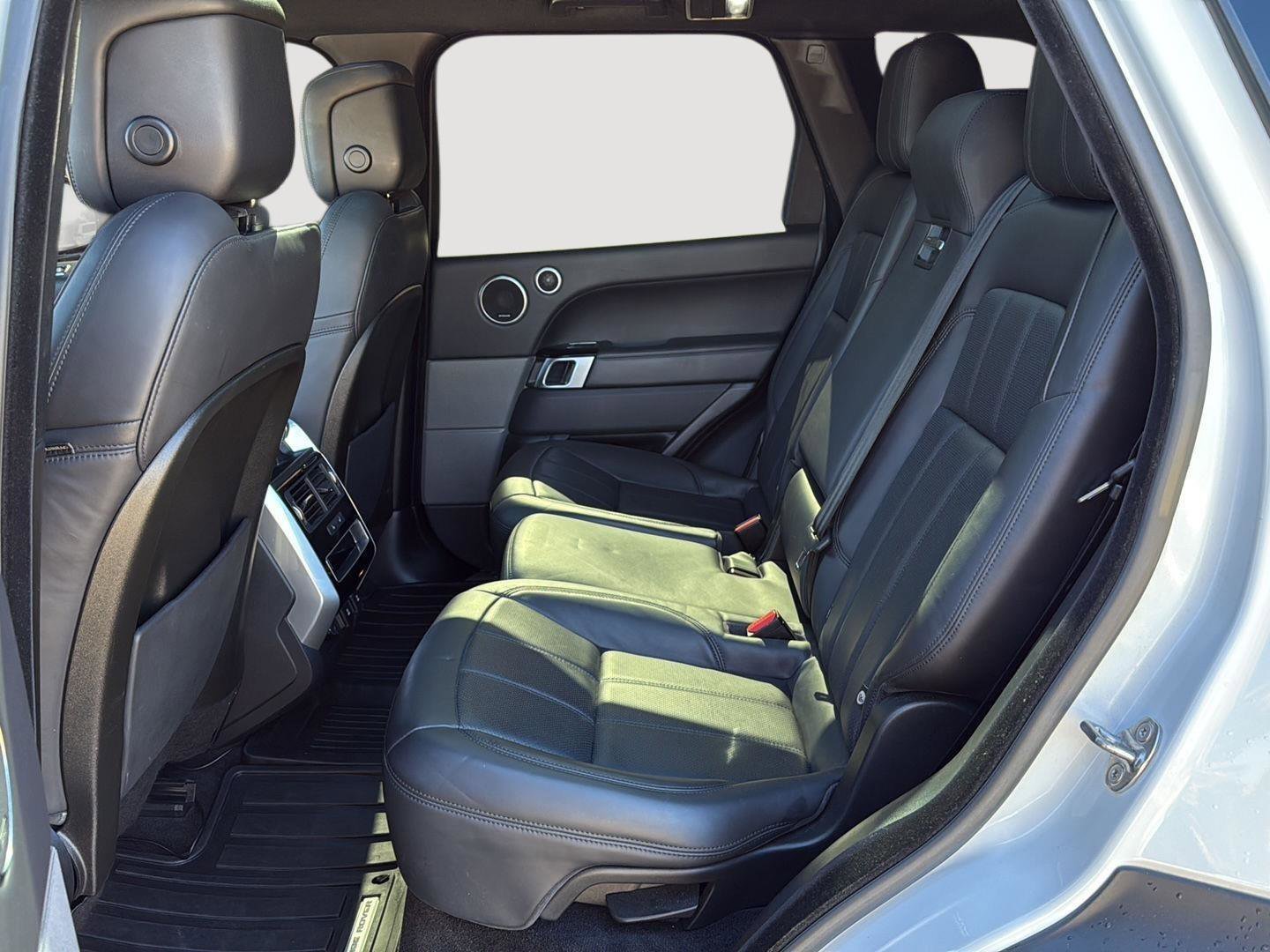 Used 2019 Land Rover Range Rover Sport Supercharged image 21