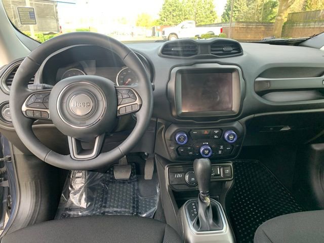 Used 2022 Jeep Renegade Latitude image 13