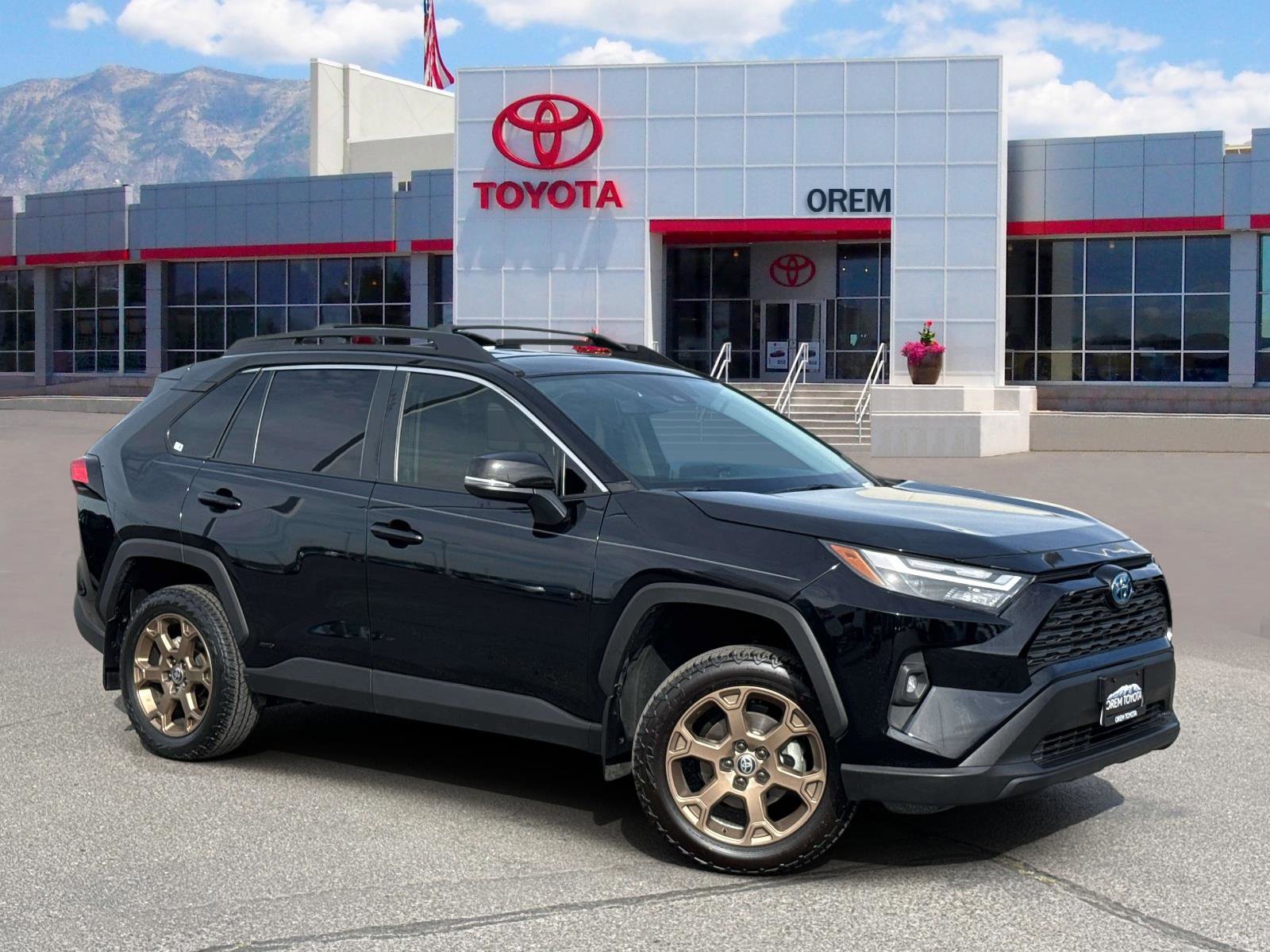 Used 2024 Toyota RAV4 AWD Hybrid image 1