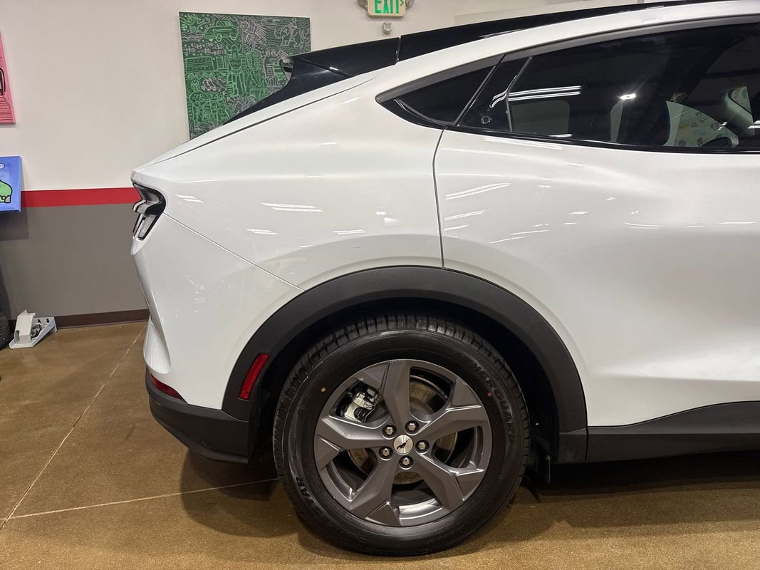 Used 2022 Ford Mustang Mach-E Select AWD/4WD image 37