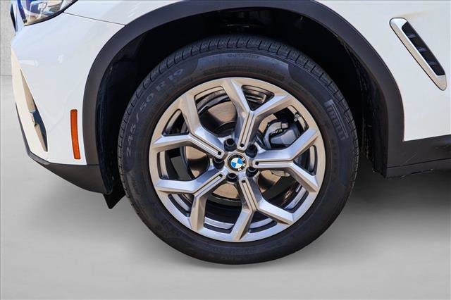 Used 2024 BMW X3 xDrive30i w/ Premium Package AWD/4WD image 9