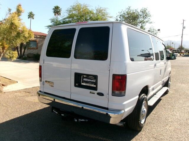 Used 2013 Ford E-350 and Econoline 350 XLT RWD image 8