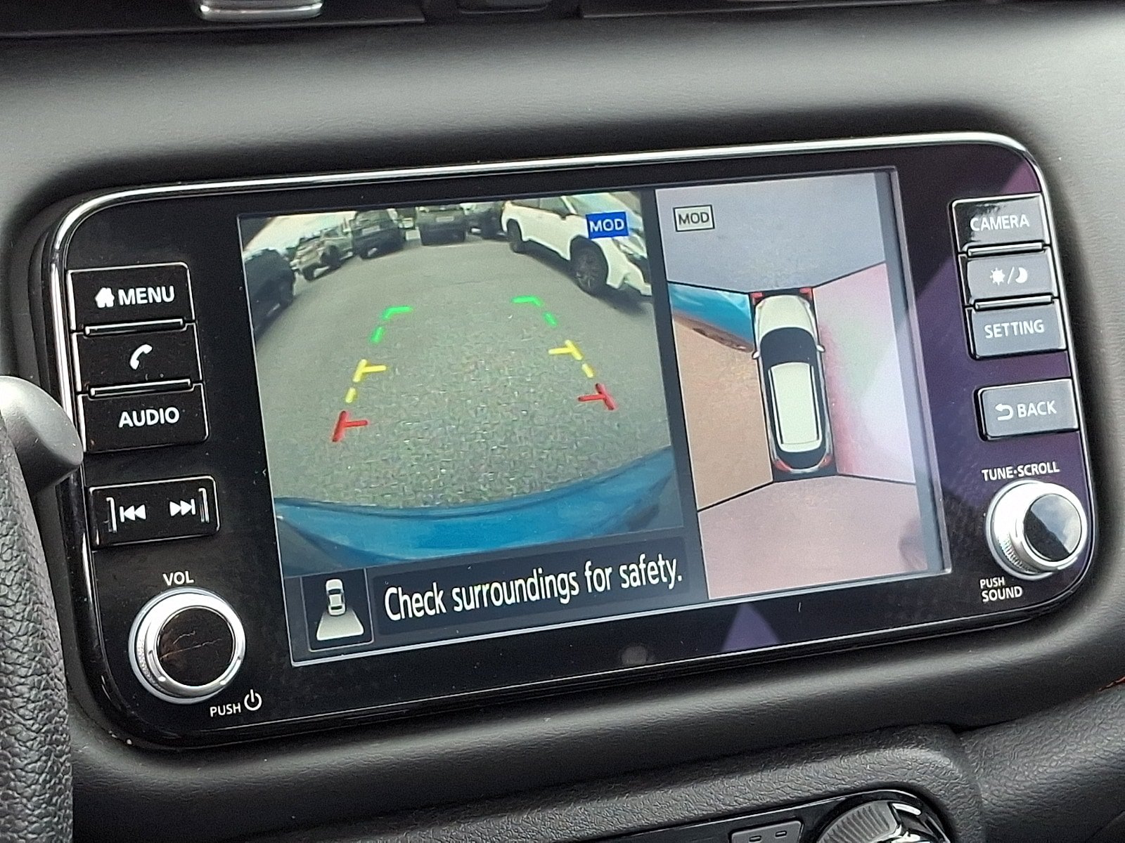 Used 2023 Nissan Kicks SR w/ SR Premium Package FWD image 17