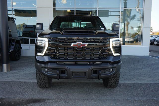 New 2026 Chevrolet Silverado 2500 ZR2 w/ ZR2 Bison Edition image 3