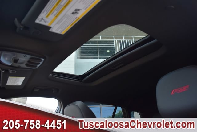 New 2026 Chevrolet Trax RS w/ Sunroof Package FWD image 16