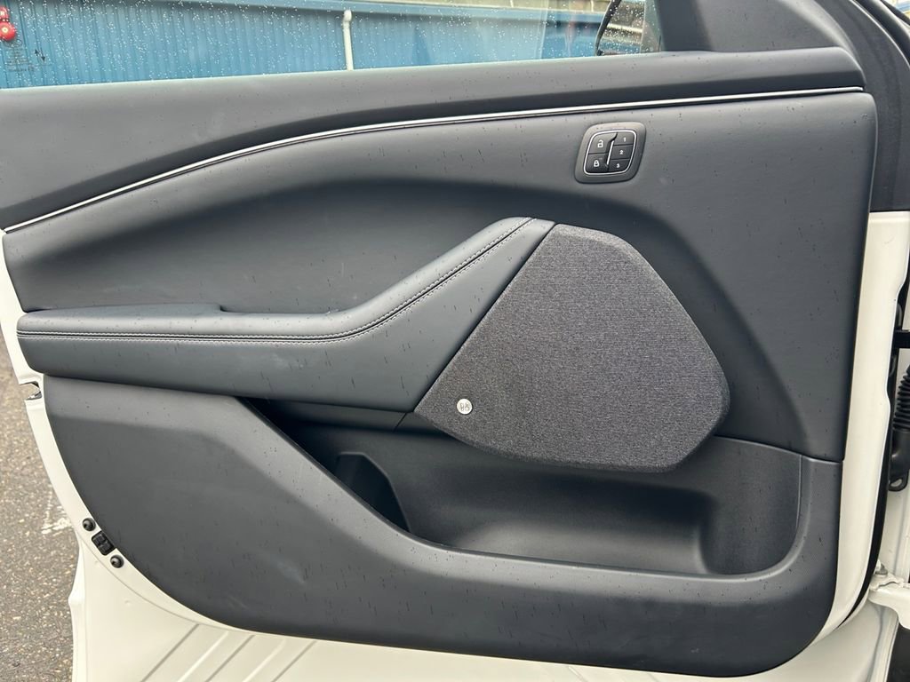 Used 2024 Ford Mustang Mach-E Premium image 22
