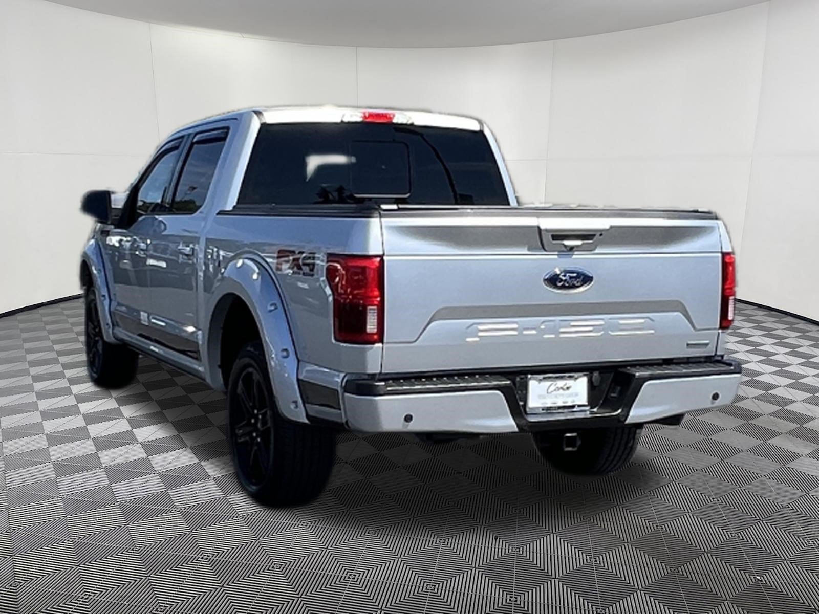 Used 2018 Ford F150 Lariat w/ Equipment Group 502A Luxury AWD/4WD image 4