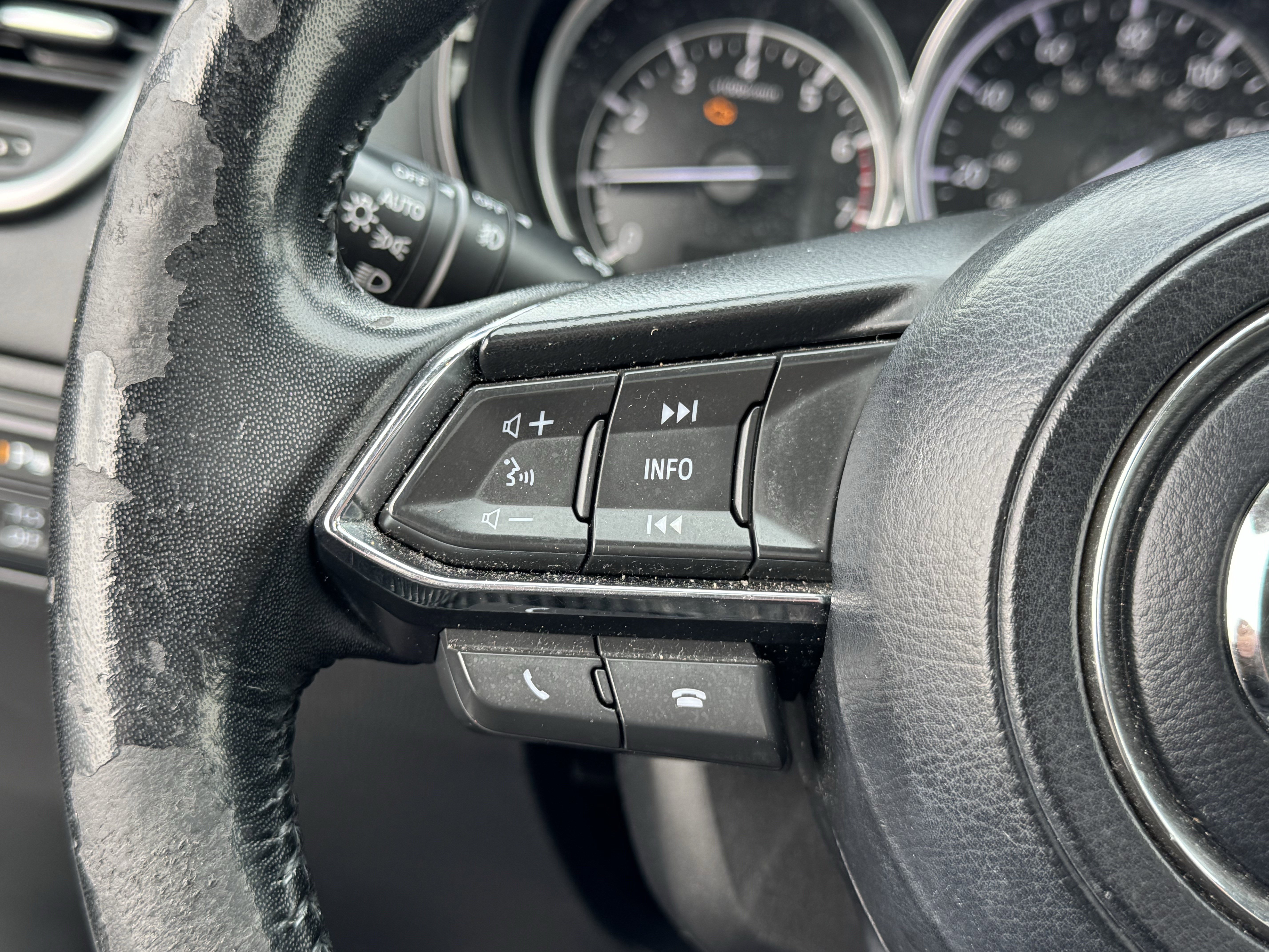 Used 2019 MAZDA CX-9 Touring w/ Touring Premium Package image 28