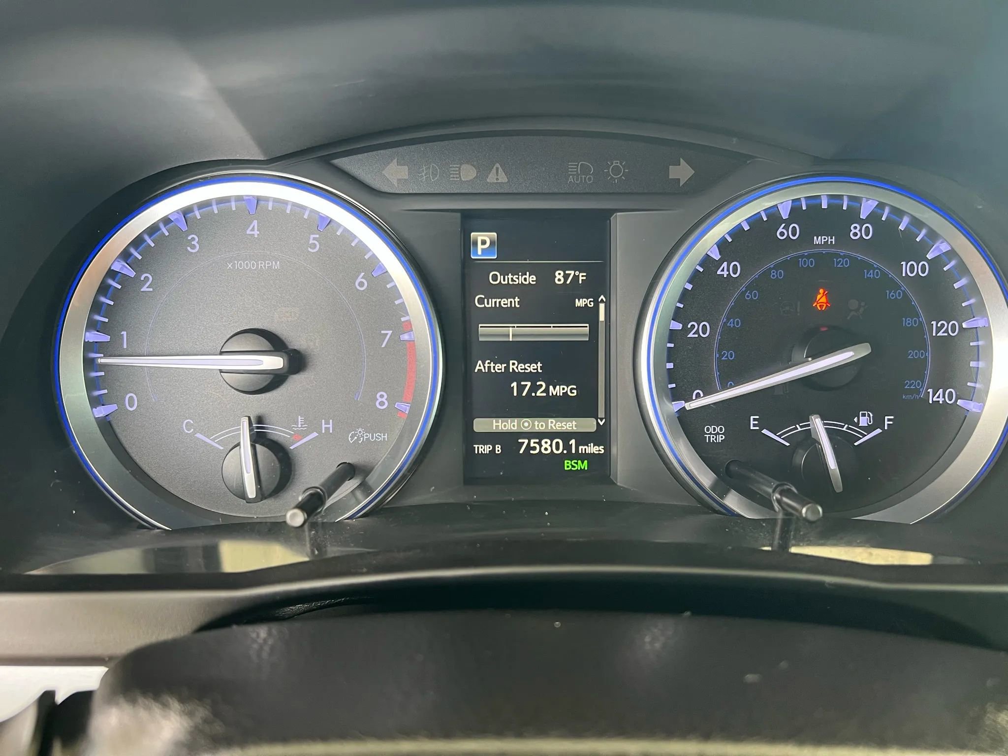 Used 2019 Toyota Highlander SE image 13