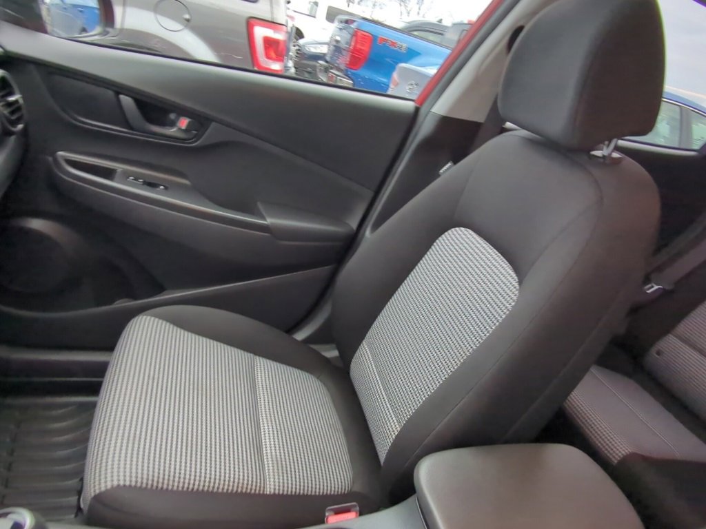 Used 2021 Hyundai Kona SEL Plus image 18