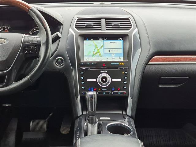 Used 2018 Ford Explorer Platinum AWD/4WD image 15
