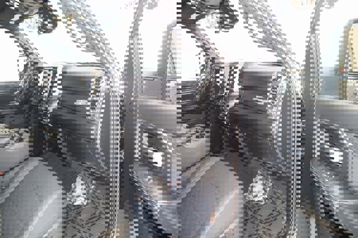 Used 2025 RAM 2500 Lone Star image 43