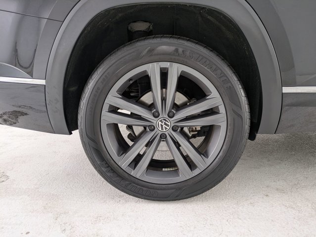 Used 2022 Volkswagen Atlas SEL R-Line AWD/4WD image 21