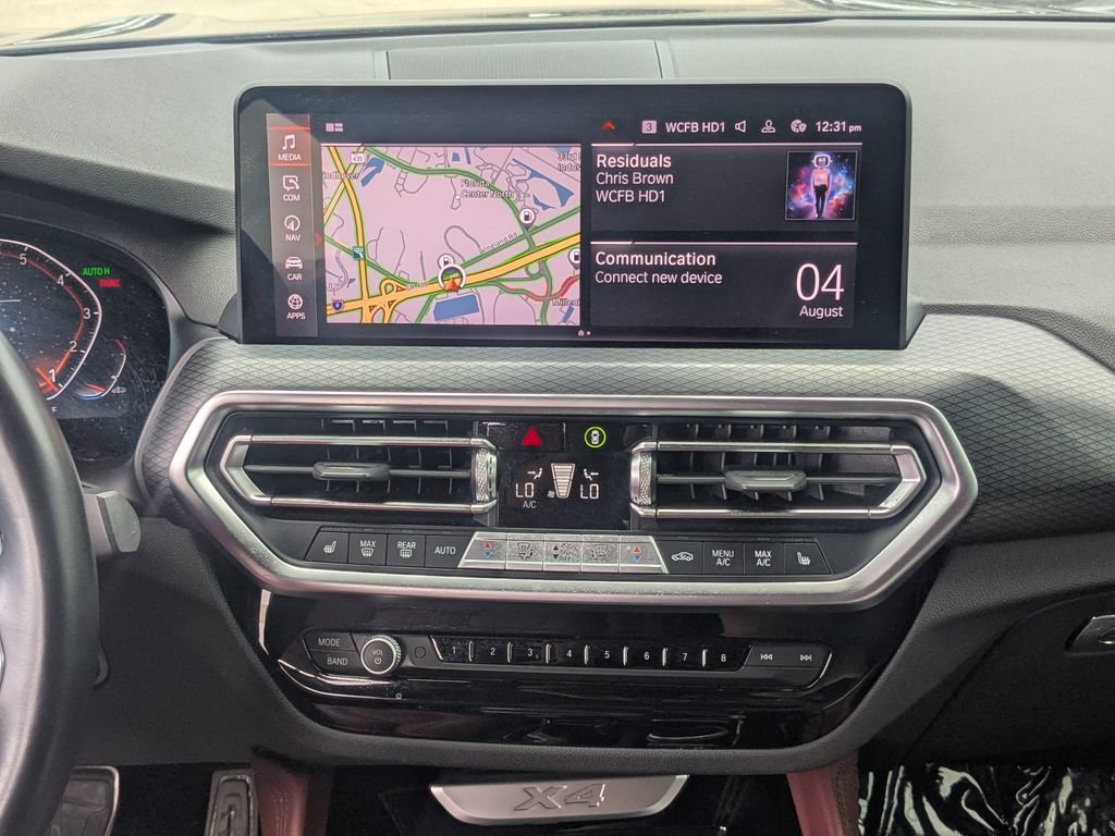 Used 2023 BMW X4 xDrive30i w/ M Sport Package AWD/4WD image 5