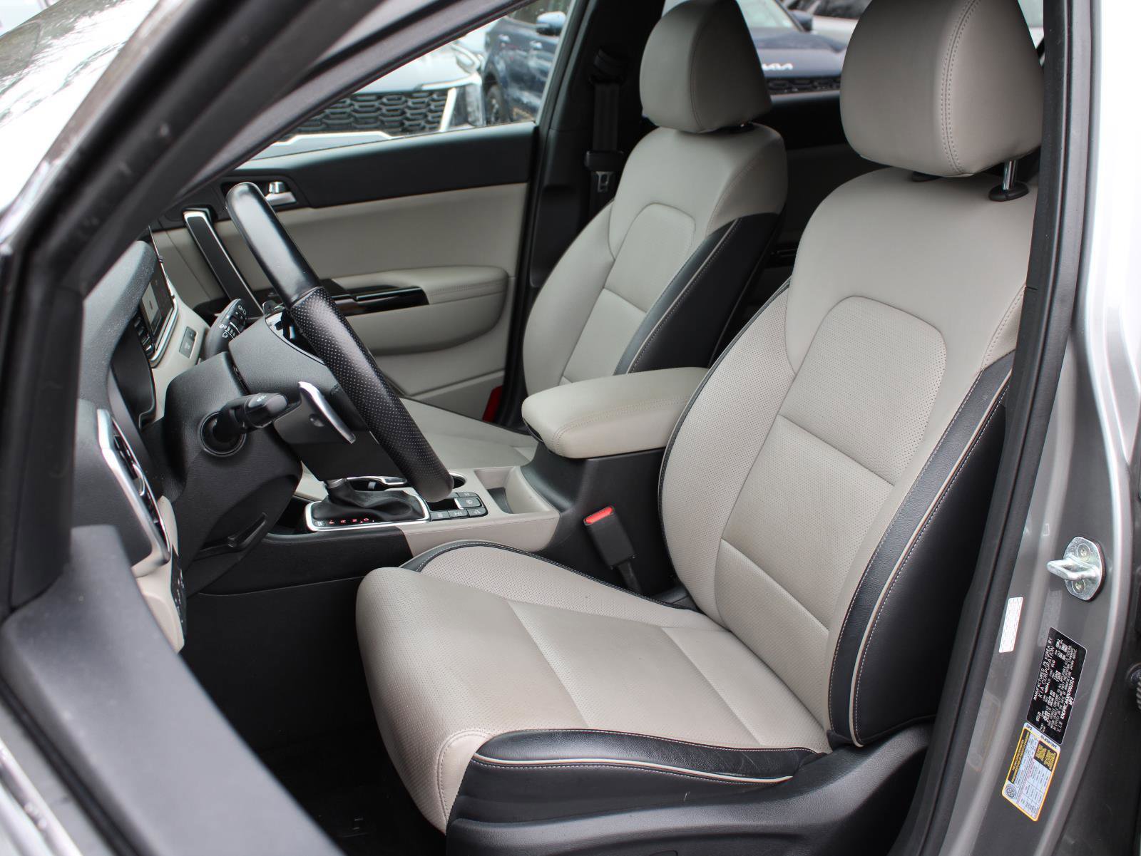 Used 2022 Kia Sportage SX image 15