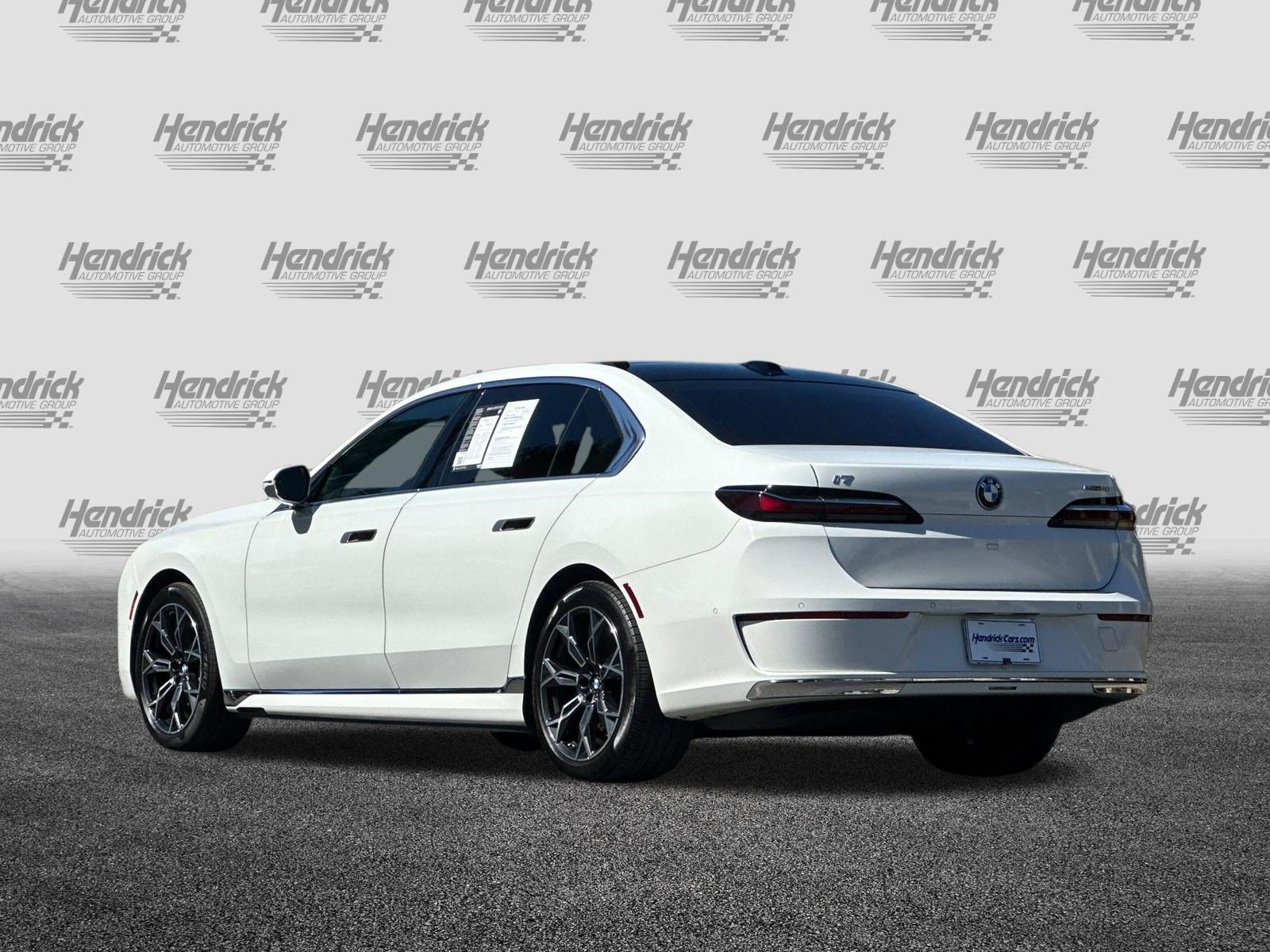 Certified 2024 BMW i7 eDrive50 RWD image 7
