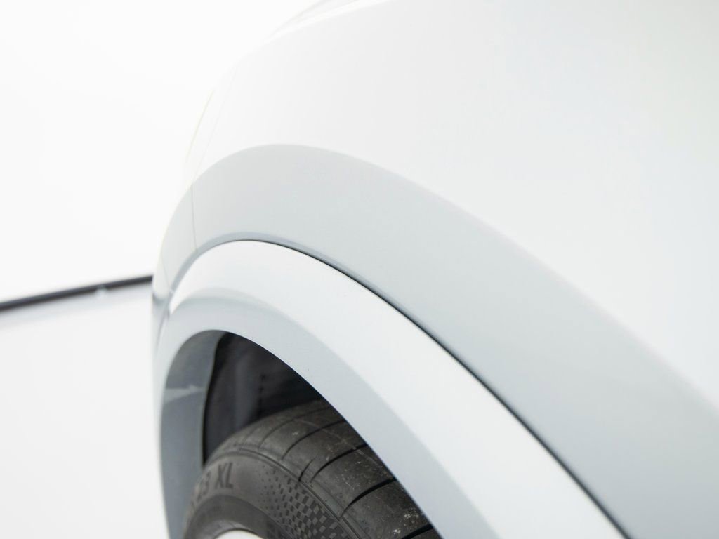 Used 2024 Audi RS Q8 image 36