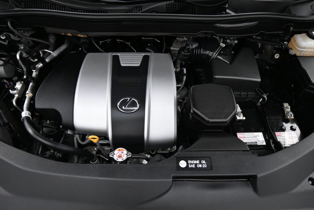 Used 2022 Lexus RX 350L Premium w/ Premium Package AWD/4WD image 21
