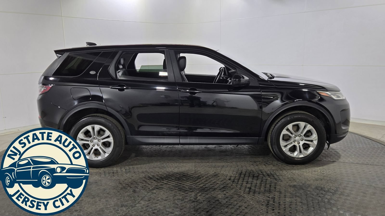 Used 2020 Land Rover Discovery Sport S AWD/4WD image 8