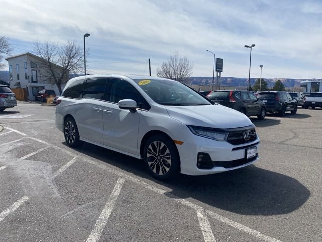 New 2026 Honda Odyssey Elite image 3
