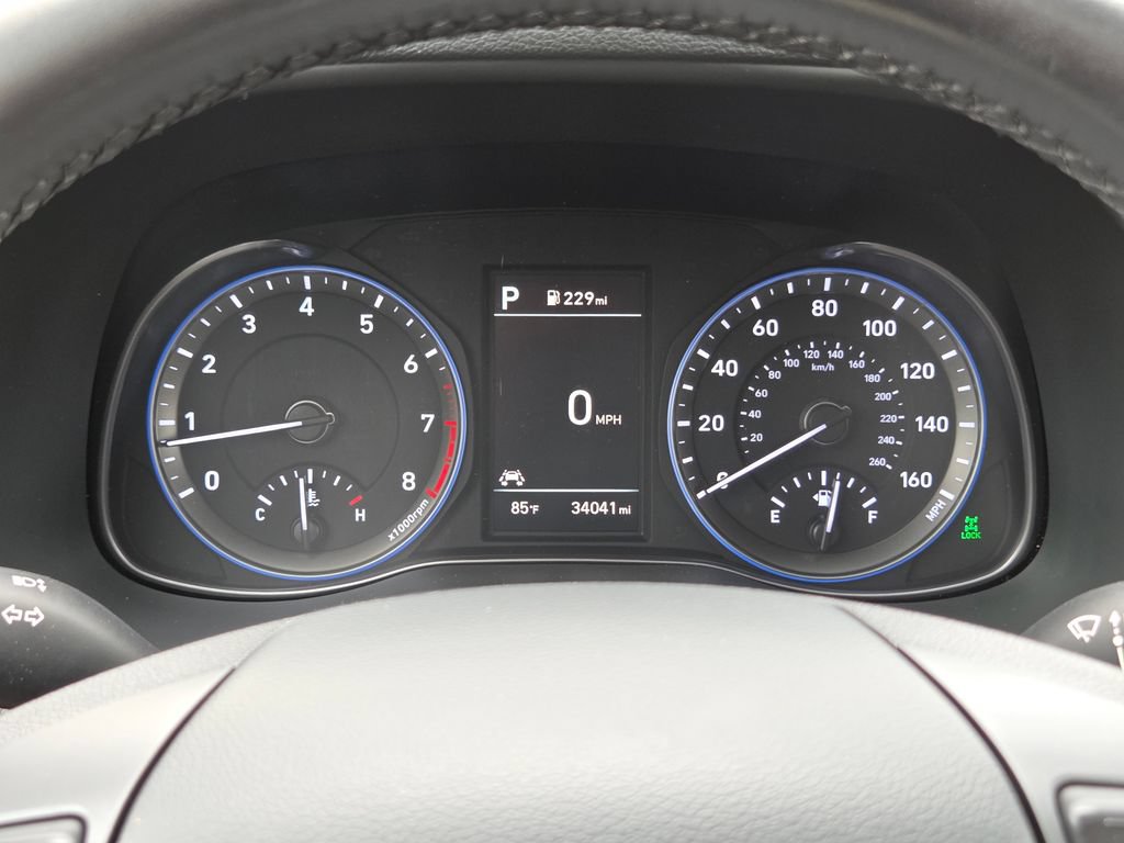 Used 2020 Hyundai Kona SEL Plus AWD/4WD image 35