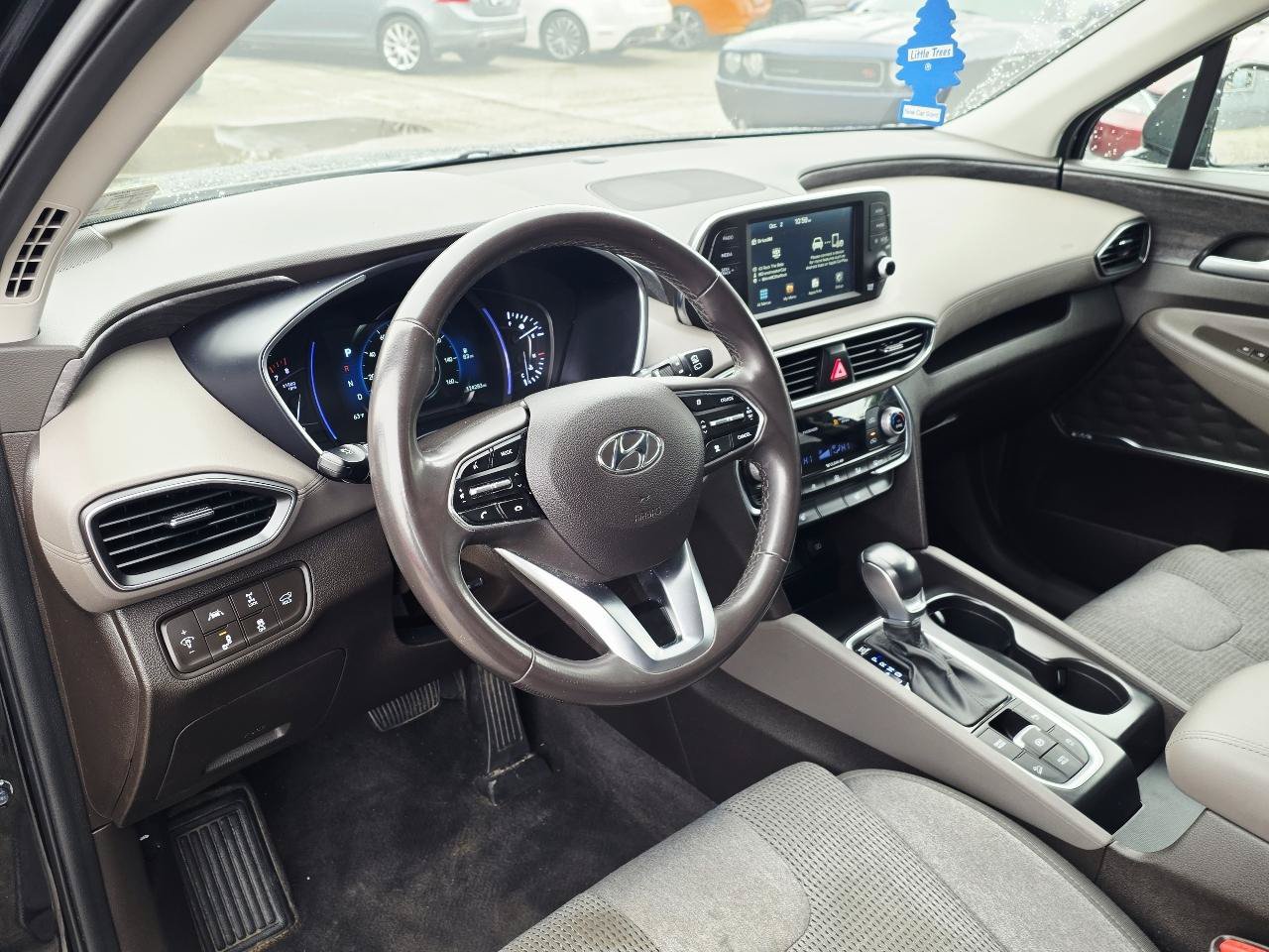 Used 2019 Hyundai Santa Fe SEL AWD/4WD image 11