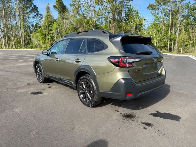 Used 2025 Subaru Outback Onyx Edition AWD/4WD image 3