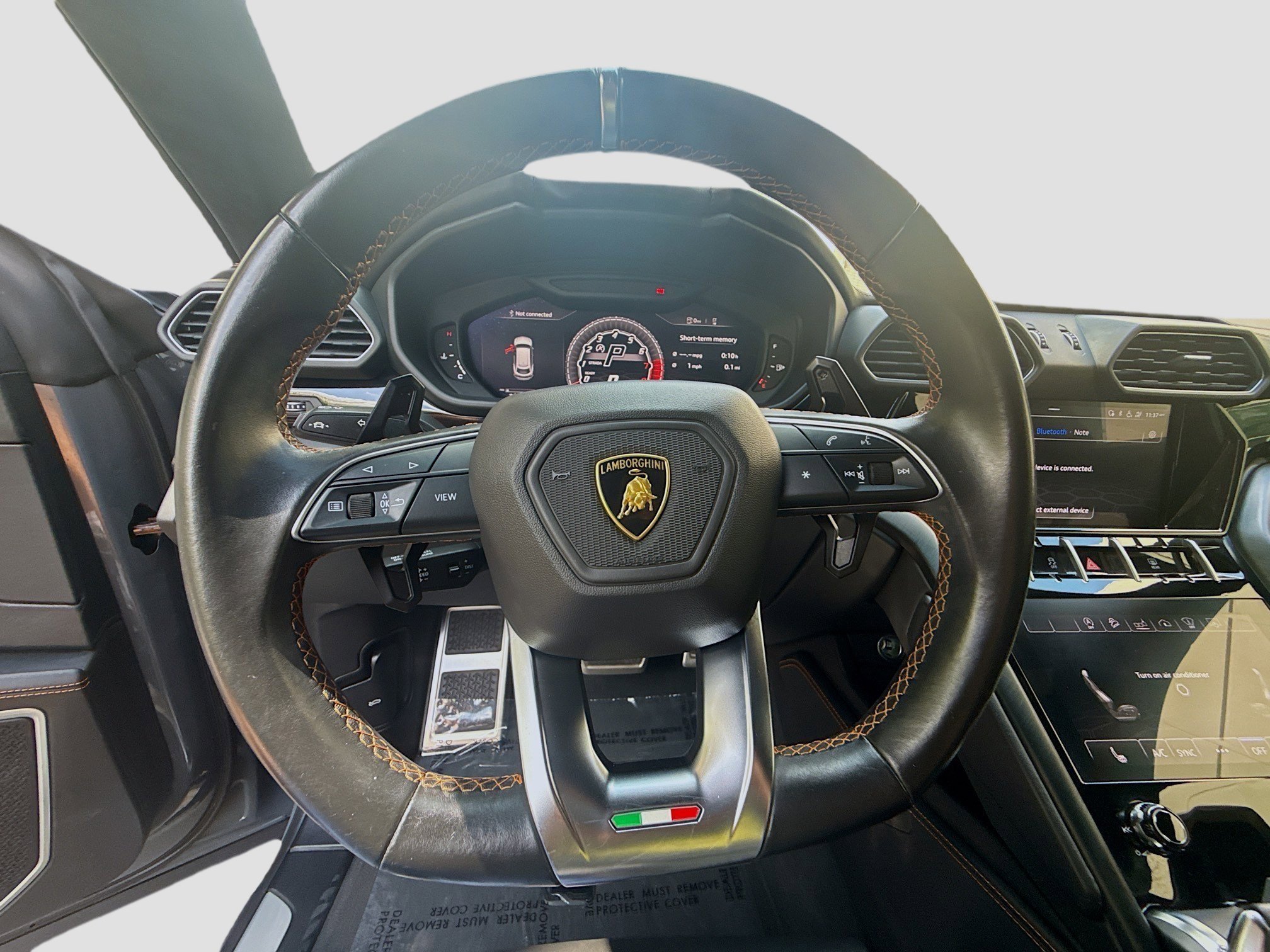 Used 2021 Lamborghini Urus image 8