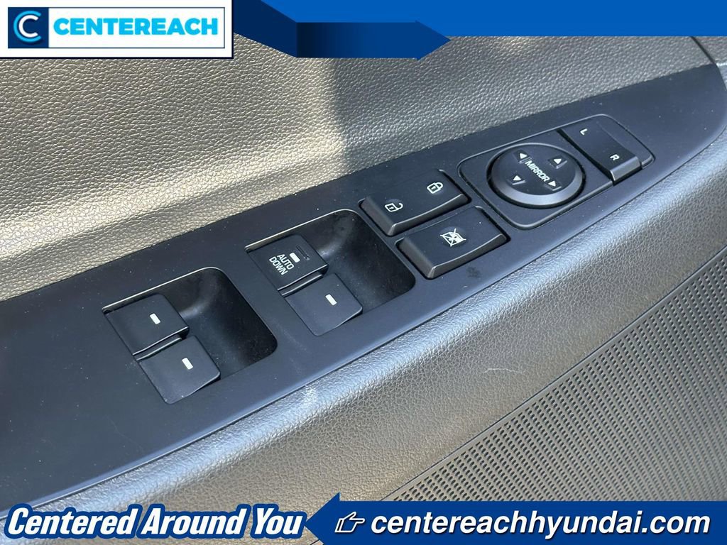 Used 2021 Hyundai Tucson SE w/ Cargo Package AWD/4WD image 15