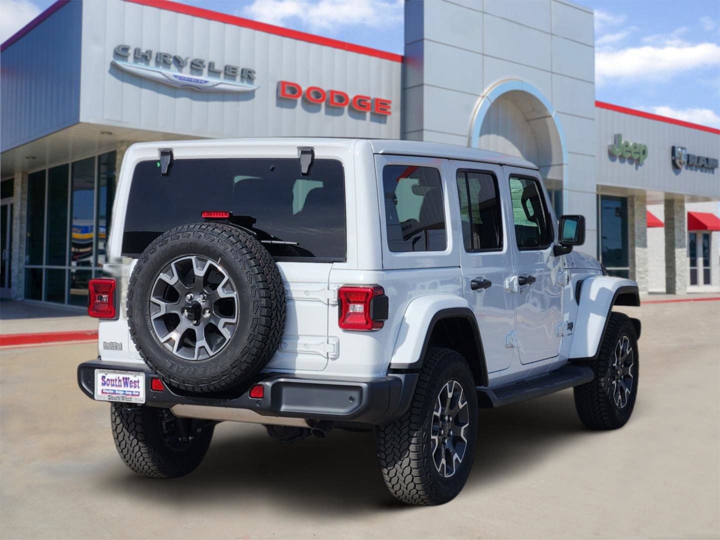New 2026 Jeep Wrangler Unlimited Sahara AWD/4WD image 5