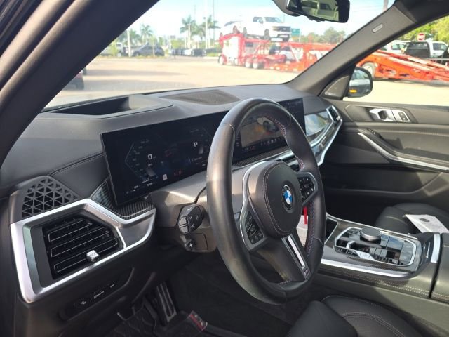 Used 2025 BMW X5 M60i w/ Parking Assistance Package image 10