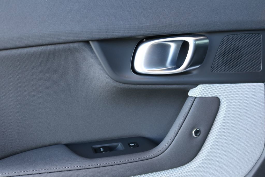 Used 2024 Polestar Polestar 2 image 20