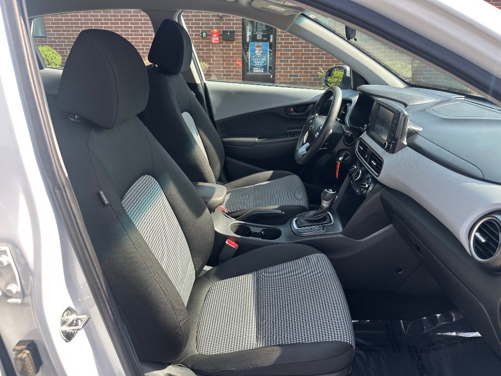 Used 2019 Hyundai Kona SE FWD image 18